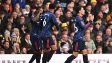 Pemain Arsenal merayakan gol yang dicetak Martin Zubimendi (kanan) ke gawang Leeds United dalam laga pekan 24 Premier League 2025/2026 di Elland Road, Sabtu (31/1/2026). (Oli SCARFF / AFP)