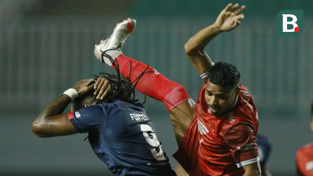Foto: Tensi Tinggi Kala Arema FC Berhadapan Dengan PSM Makassar di Ajang BRI Liga 1