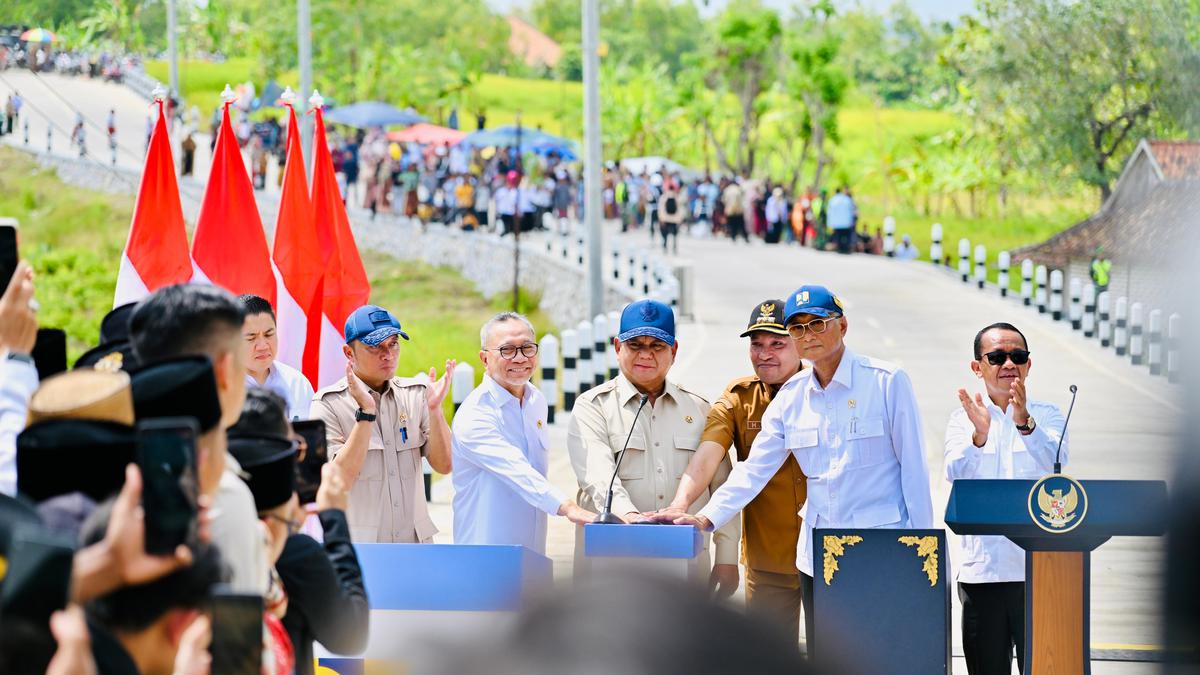 Prabowo Janji Tingkatkan Biaya Pembangunan untuk Seluruh Desa di Indonesia