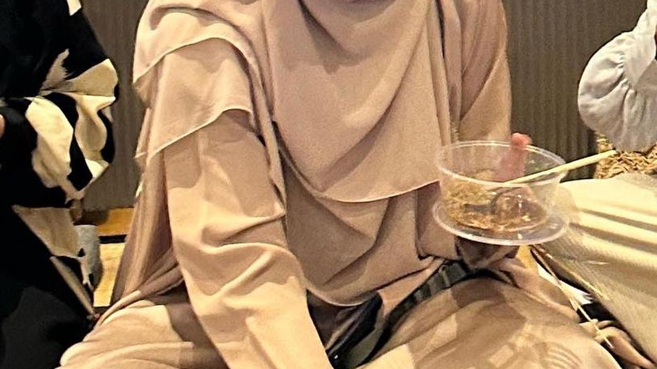 10 Momen Baim Wong dan Keluarga saat Hadir di Acara Kajian Musawarah, Potret Paula Tampil Berhijab Bikin Pangling