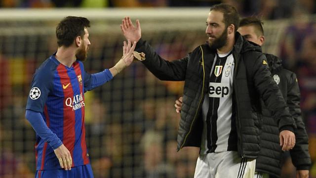FOTO: 5 Pemain yang Pernah Serumput Bareng Ronaldo dan Messi