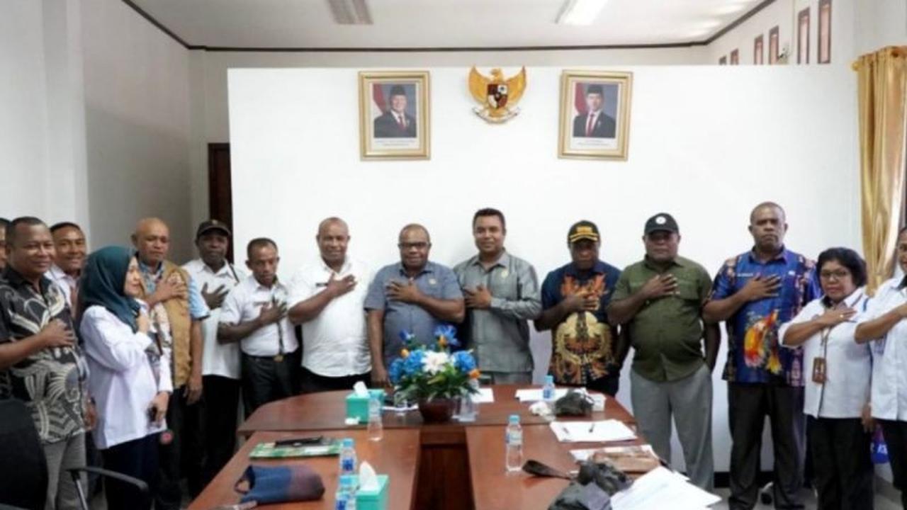 Pemerataan Jaringan Komunikasi Jayapura: Kominfo dan DPRK Bahas Solusi, Starlink Jadi Opsi