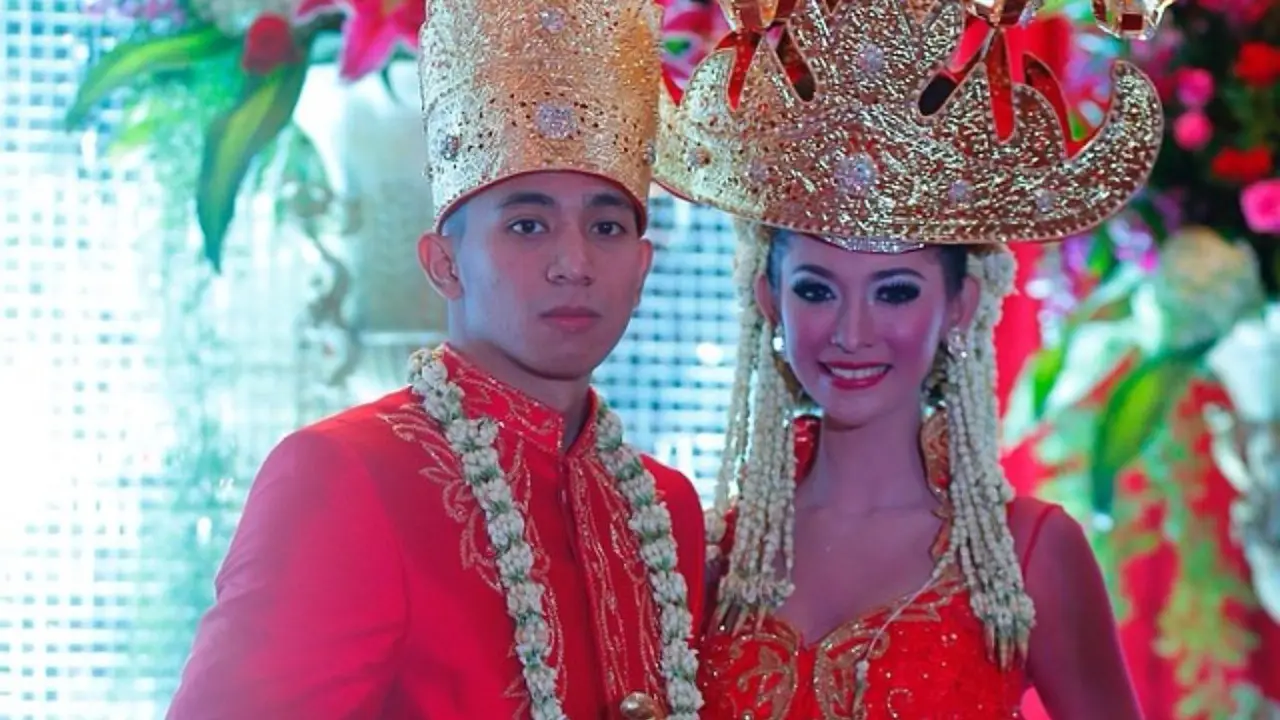 Poppy Bunga dan Mohammad Fattah Riphat