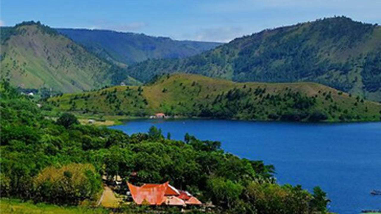 Jaga Kualitas Air Danau Toba Agar Berkelas Dunia