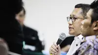 Dalam kesaksian Anas membantah terlibat dalam pengurusan sertifikat tanah proyek Pusat Pendidikan Pelatihan dan Sekolah Olah Raga Nasional (P3SON) di Hambalang, Bogor, Jawa Barat, Senin (26/5/2014) (Liputan6.com/Faizal Fanani).