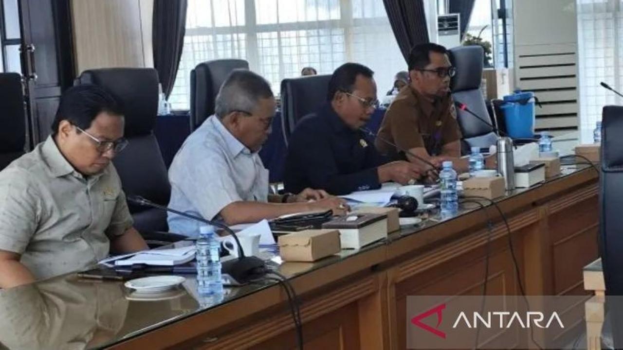DPRD Kalsel Bahas Strategi Penanggulangan Bencana untuk Jaga Ketahanan Pangan Kalsel Hadapi Kemarau Panjang