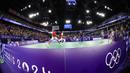 Pebulu tangkis ganda putra Indonesia, Fajar Alfian/Rian Ardianto berfoto berusaha mengembalikan kok ke arah pasangan Jerman, Mark Lamsfuss/Marvin Seidel pada Grup C cabang olahraga bulu tangkis Olimpiade Paris 2024 di Porte de la Chapelle Arena, Paris, Pancis, Sabtu (27/07/2024). (Dok. NOC Indonesia/Naif Muhammad Al’as)