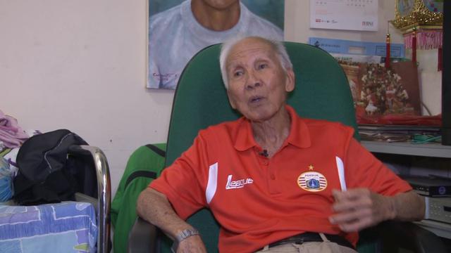 Pelatih Legendaris Persija Sugih Hendarto Tutup Usia Indonesia Bola Com