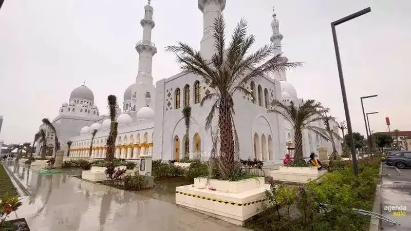 Masjid Sheikh Zayed Solo