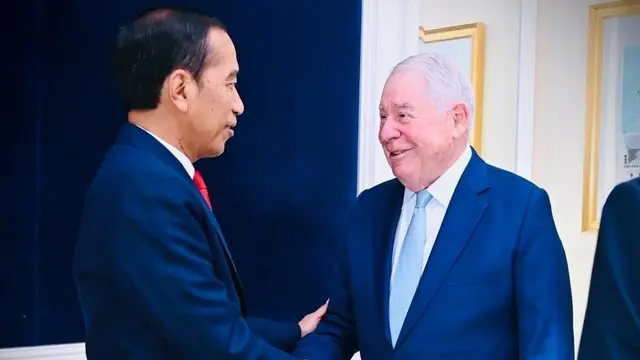 Presiden Joko Widodo (Jokowi) bertemu CEO Freeport McMoRan, Ricard Adkerson, saat kunjungan kerja ke Washington DC, Amerika Serikat, Senin, (13/11/2023). (Foto: Biro Pers, Media, dan Informasi Sekretariat Presiden)