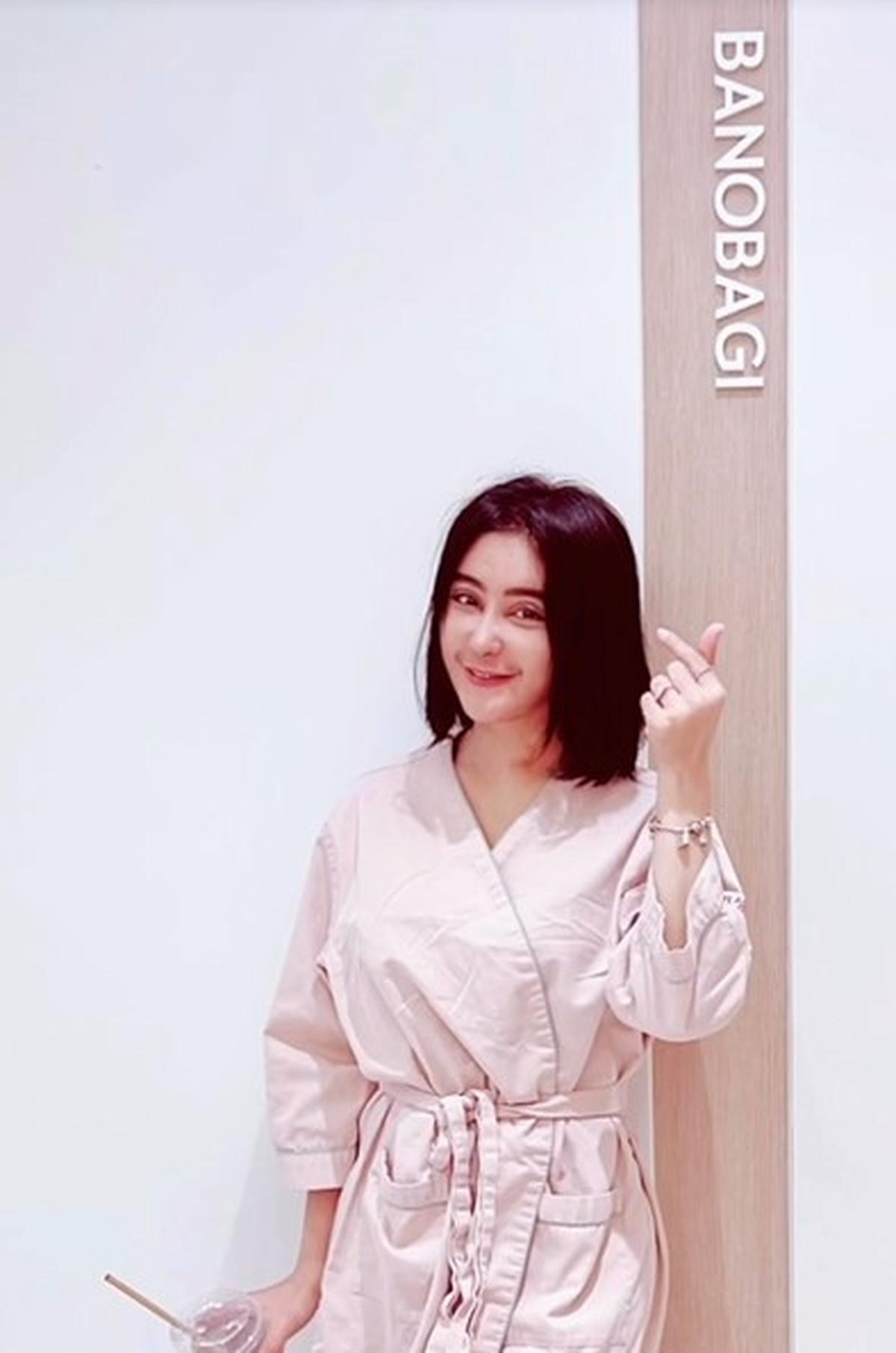 Potret Transformasi Uut Permatasari Setelah Operasi Plastik di Korea, Merasa Terlihat Lebih Muda
