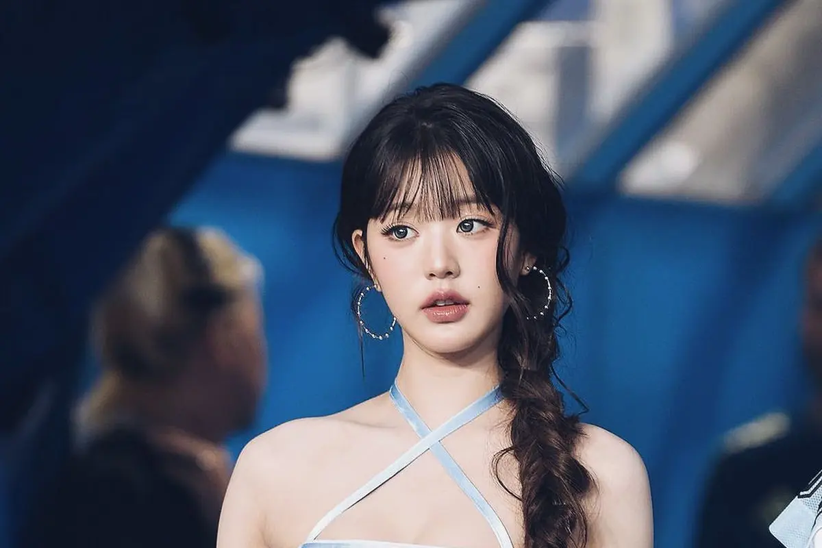 Balletcore di Lapangan Hijau, Gaya Jang Wonyoung IVE Tuai Pujian Berkat Sentuhan Feminin nan Sporty