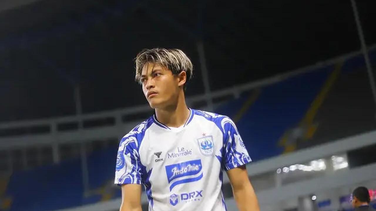 Jalanan Bandung Heboh Teaser Pemain Baru, Persib Siap Umumkan Besok, Siapa Mereka?