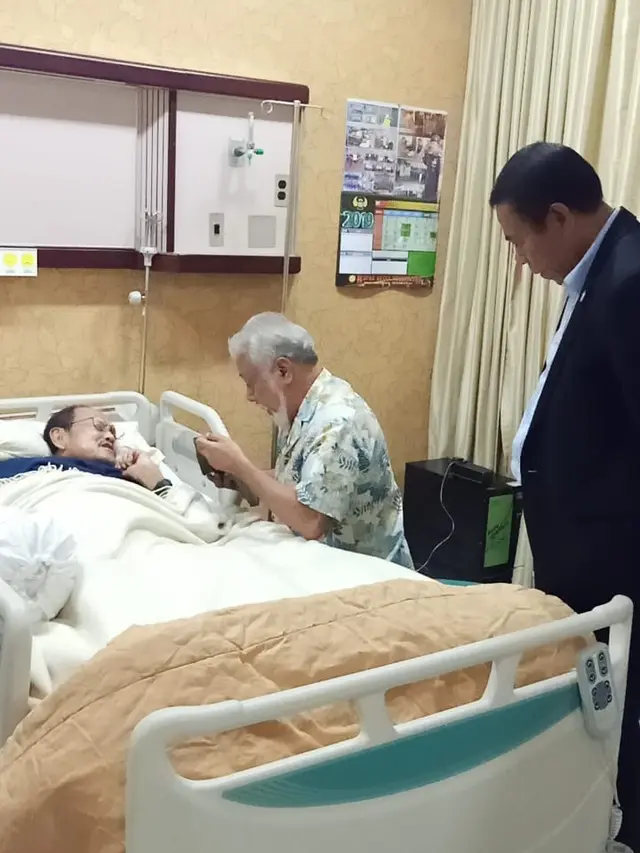 Mantan Presiden Timor Leste Xanana Gusmao viral di media sosial saat videonya menjenguk BJ Habibie tersebar. (Dokumentasi Kedutaan Besar Timor Leste untuk Indonesia)