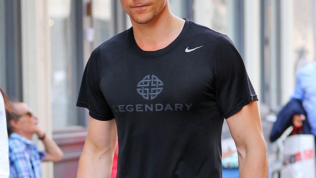 Tom Hiddleston