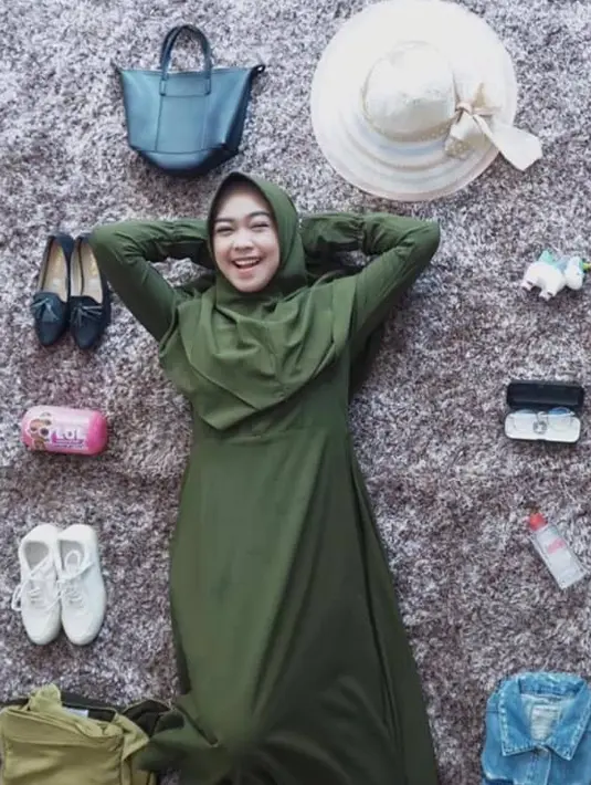 (Instagram/riaricis1795)