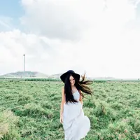 Outfit yang biasa dipakai remaja. (via: guide.pomona.co.id)