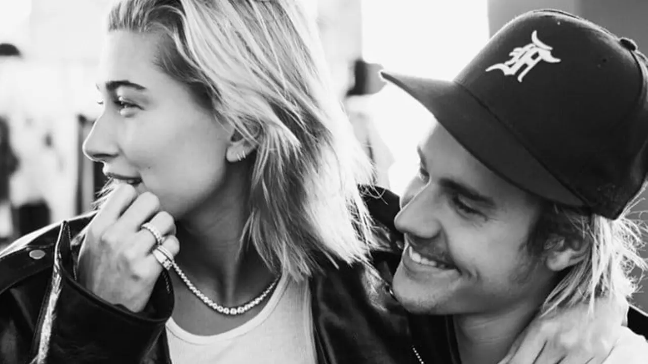 [Bintang] Hailey Baldwin - Justin Bieber