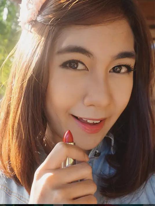 Menara Stasiun Cawang adalah film urband legend yang mengangkat kisah misterius gedung megah 28 lantai di jalan MT Haryono, Jakarta. (Via Instagram/@anisarahma_12)