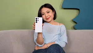 Pilih Samsung Galaxy S26 Ultra atau iPhone 17 Pro Max untuk Konten?
