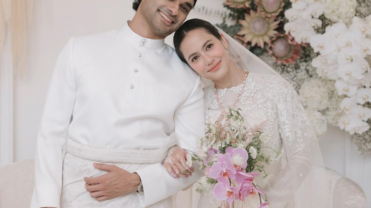 Hari Patah Hati Nasional, 10 Potret Pernikahan Pevita Pearce dan Mirzan Meer - Bahagia Dirayakan Bersama Orang Terdekat