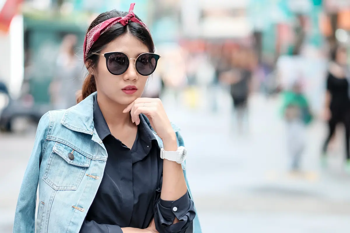 Zodiak yang Kelihatan Judes tapi Sangat Penyayang