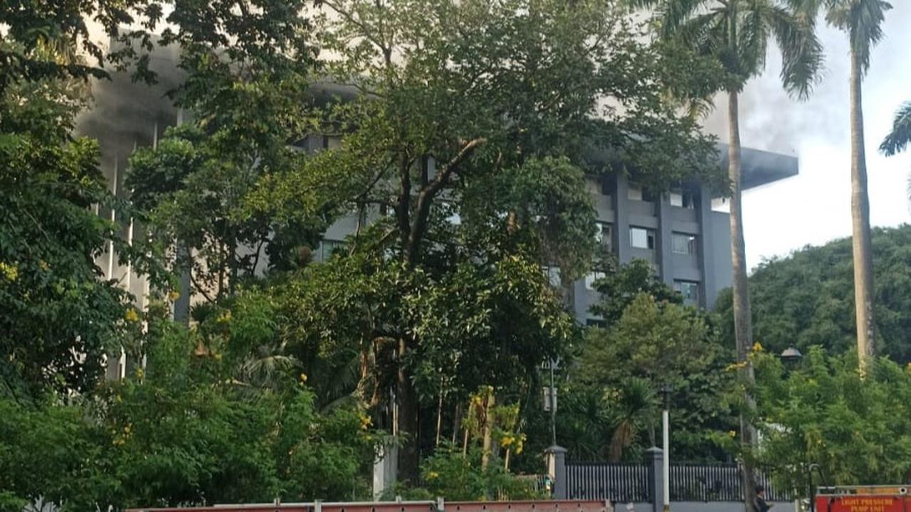 Kebakaran terjadi di gedung (Bakamla) RI di Jalan Proklamasi, Menteng, Jakarta Pusat.