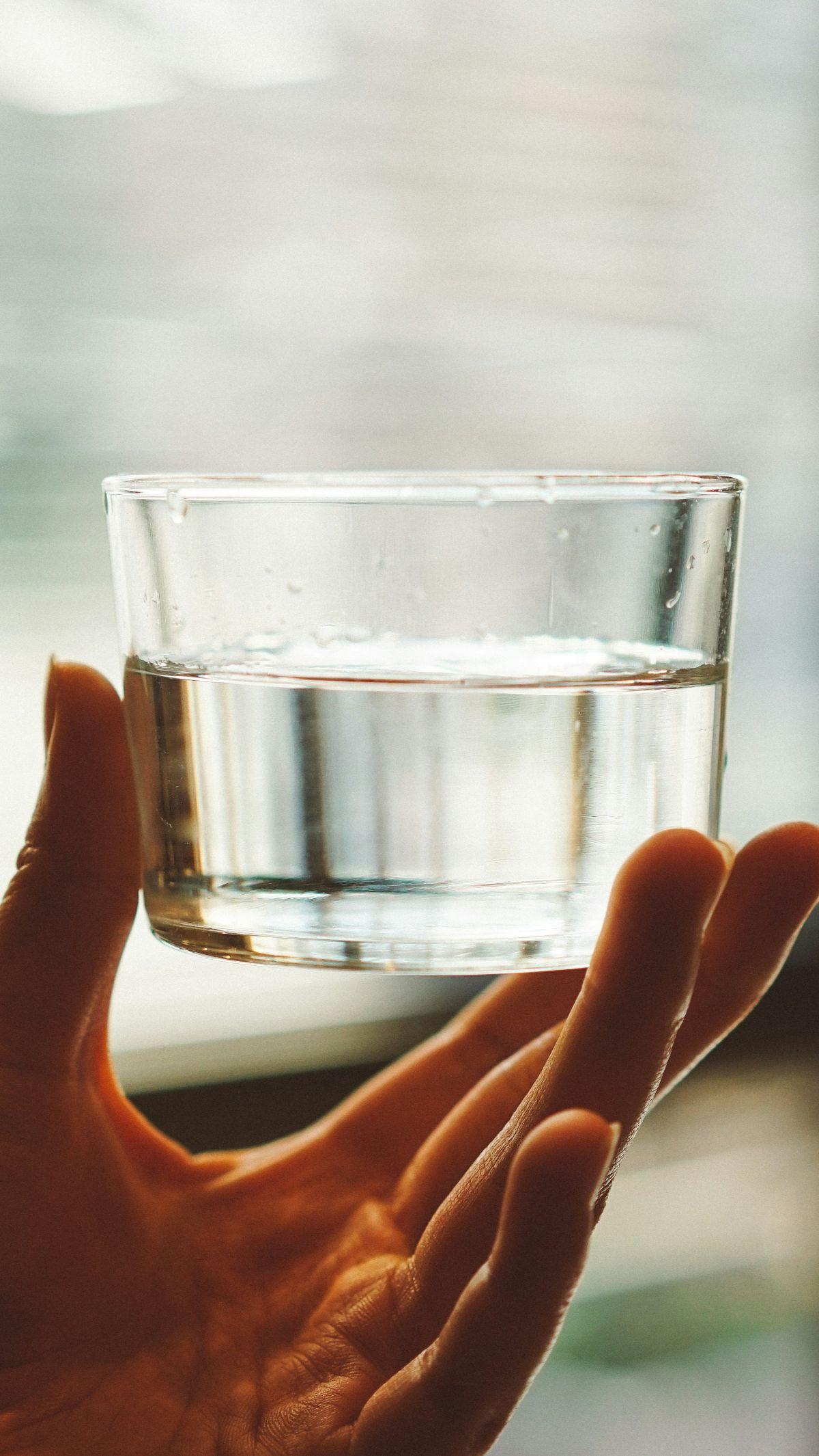 <b>Adab dan Bacaan Doa Minum Air Zamzam</b>