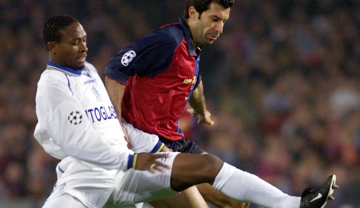 1. Celestine Babayaro (Kiri/ Anderlecht/ 16 tahun, 87 hari  ) -  Debut pada 23/11/1994 saat tandang ke Steaua Bucharest pada musim 1994/1995 yang berkesudahan 1-1. Ia juga memegang rekor sebagai pemain termuda yang mendapat kartu merah, 37 menit setelah kick off. (AFP/Philippe Desmazes)
