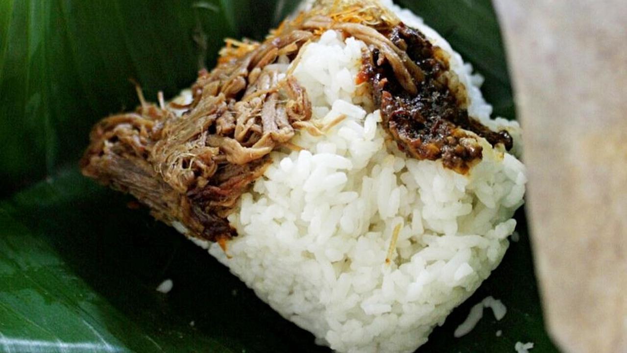 2. Nasi Krawu
