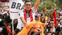 Politikus Muda PDI Perjuangan (PDIP) Brando Susanto menggelar acara yang bertajuk 'Gue Anak Jakarta (Ganjar)' yang dihadiri puluhan ribu massa di Pademangan, Jakarta Utara, Sabtu (14/10/2023). (Foto: Istimewa).