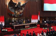 VIDEO: Wajah Serius Prabowo dan Gibran Dengar Ketua MPR Muzani Pidato
