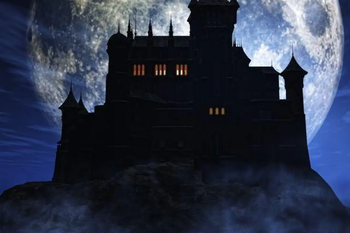 Haunted Heritage: 5 Most Haunted Forts In India