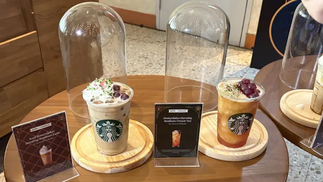 Minuman terbaru Starbucks Terinspirasi Harry Potter. [Anisha/Fimela]