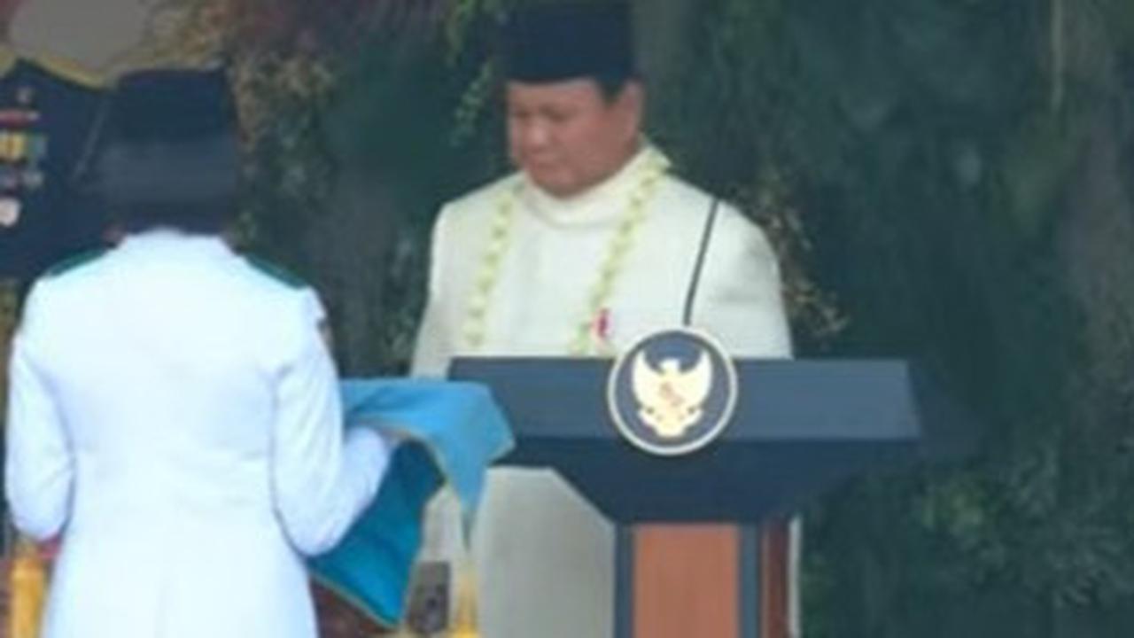 Khidmat! Prabowo Pimpin Upacara Peringatan Detik-Detik Proklamasi di Istana Merdeka