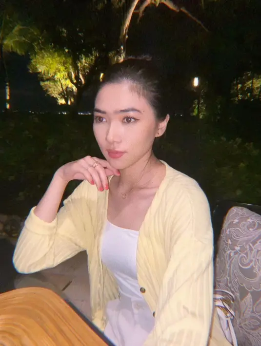 Isyana Sarasvati (Youtube/isyanasarasvati)