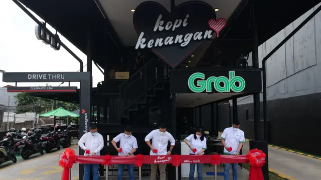 Kopi Kenangan Hadirkan Gerai Berbasis Tenaga Matahari
