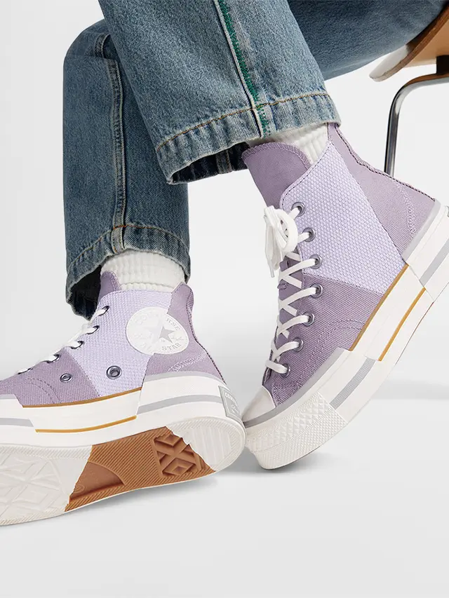 Perpaduan Gaya Klasik Modern di Koleksi Sneakers Converse Terbaru