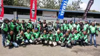 Sekira 30 anggota GoMax yang merupakan komunitas driver Gojek pengguna Yamaha NMax menyambangi Sirkuit International Sentul. 