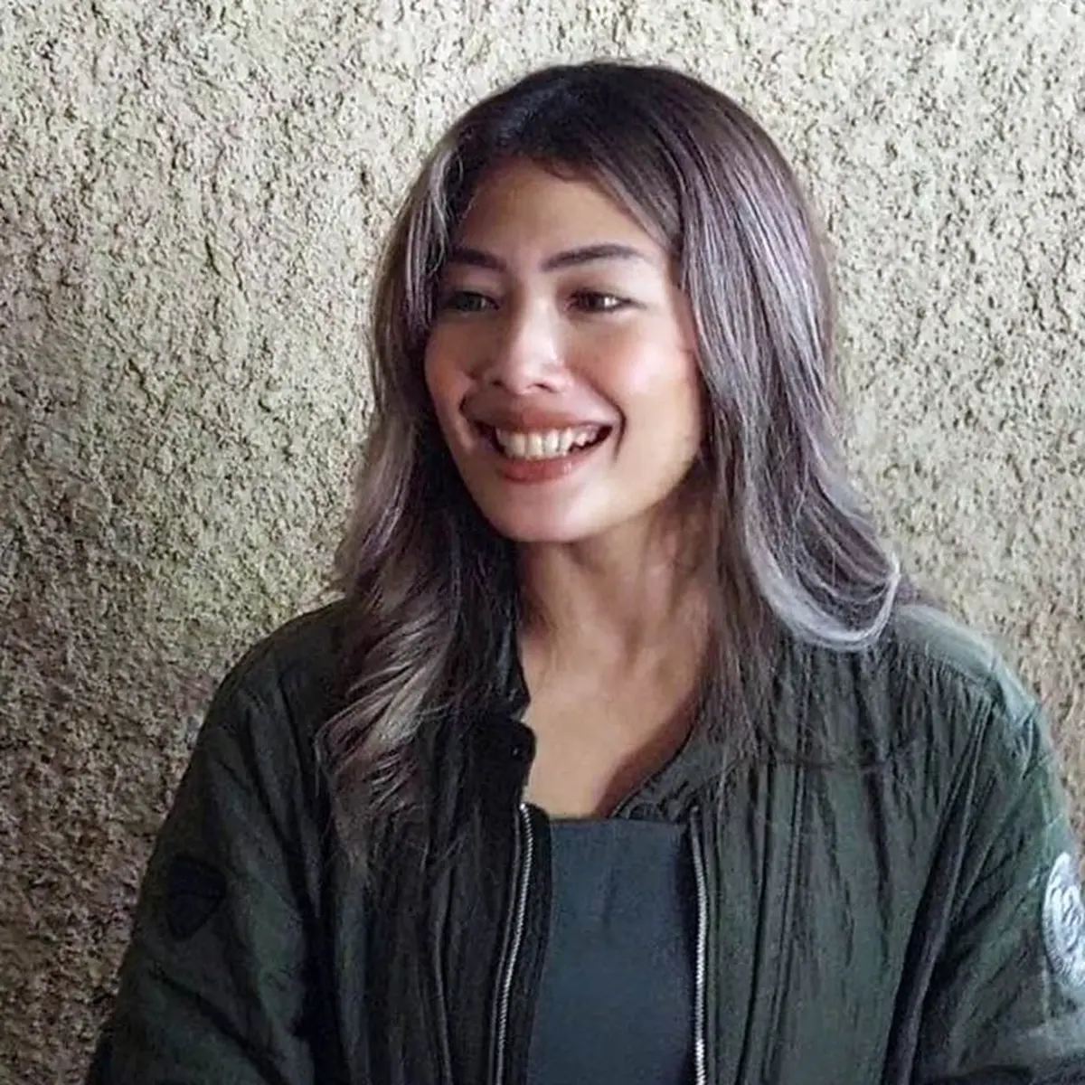 Nabila Putri, Hot Mom yang Suka Kebut-Kebutan Sejak Kecil - ShowBiz  Liputan6.com