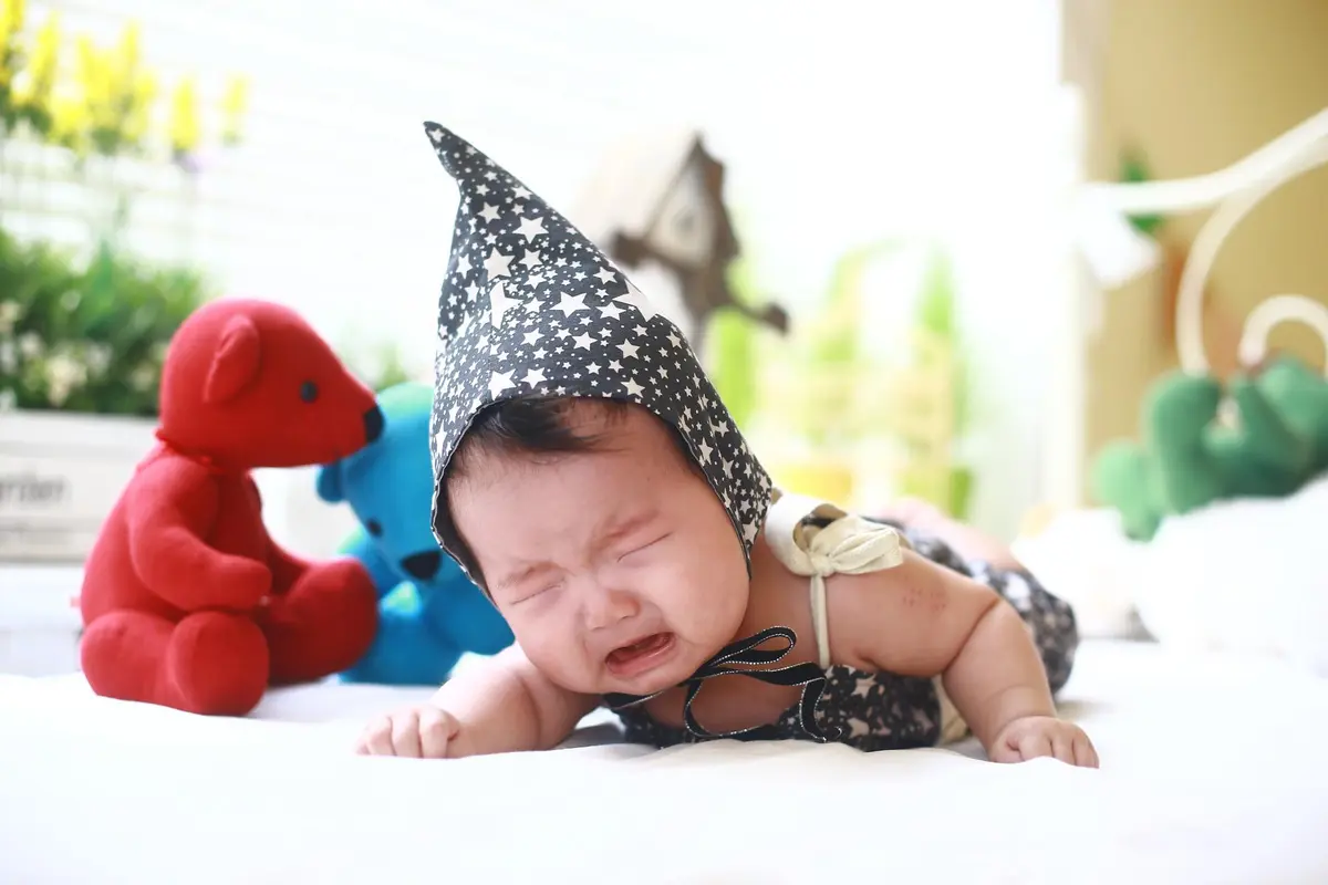 bayi menangis