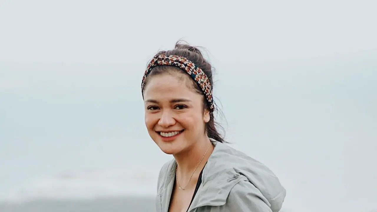 7 Gaya Sporty Pesinetron Andi Annisa Ini Curi Perhatian Netizen