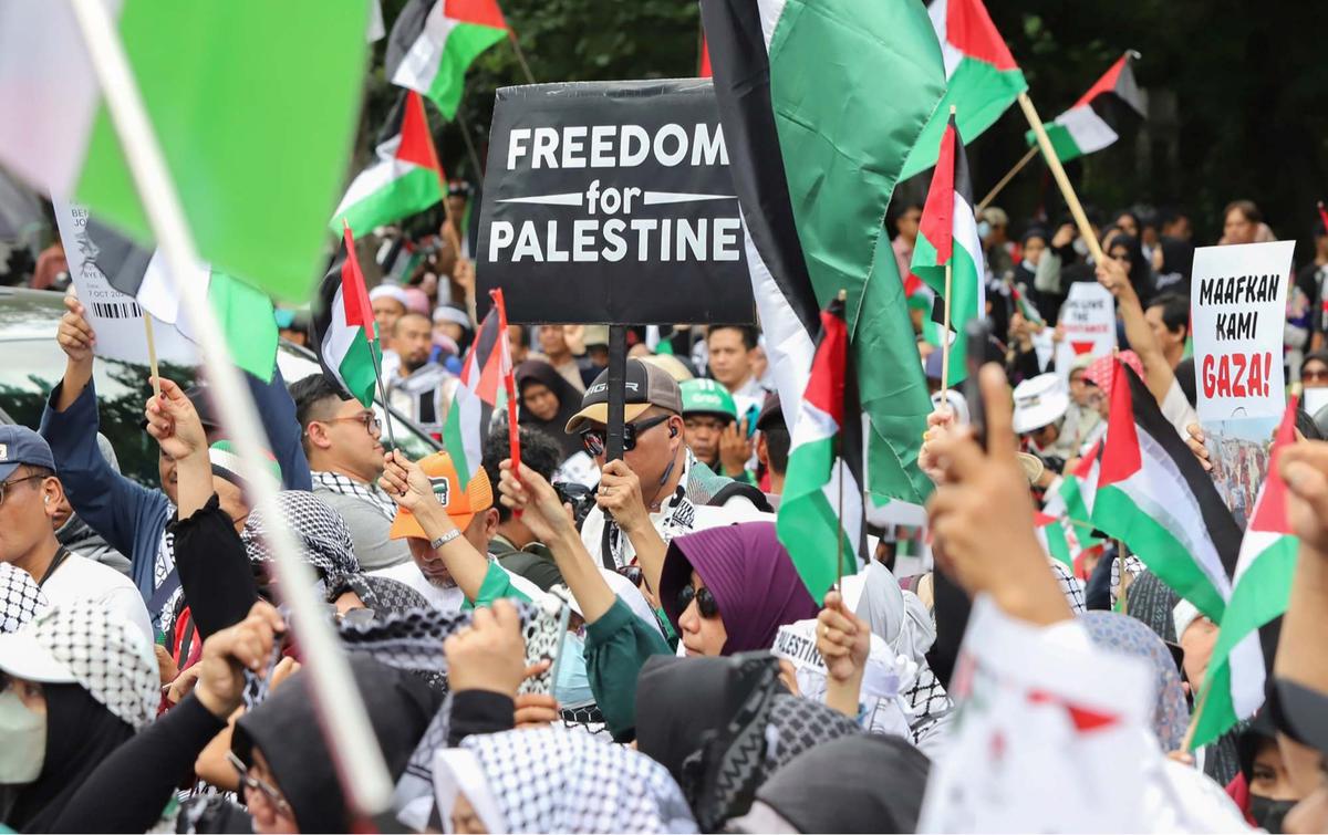 Aksi solidaritas untuk Jalur Gaza di depan Kedupes AS