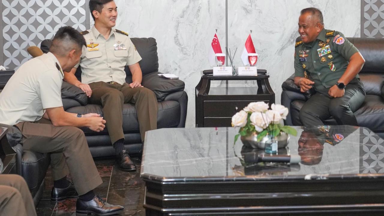 FOTO: Wakasad Terima Kunjungan Wakasad Singapura di Mabesad