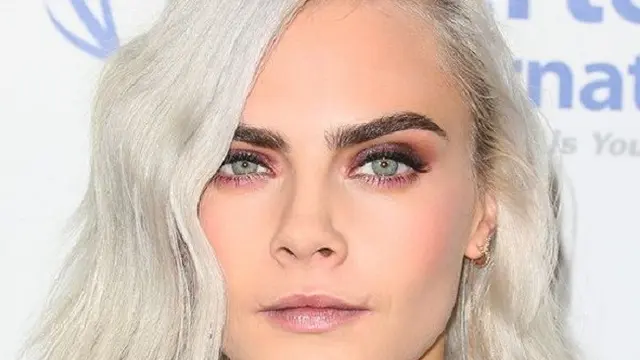 [Bintang] Rambut Lebih Tebal Bervolume dengan 4 Model Hairstyle Ini