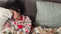 Kendall Jenner tidur pulas saat Natal nih! (instagram/kendalljenner)