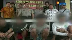 Dalam aksinya, geng ini tak segan melukai korbannya dengan pedang saat merampas barang berharga milik korban.