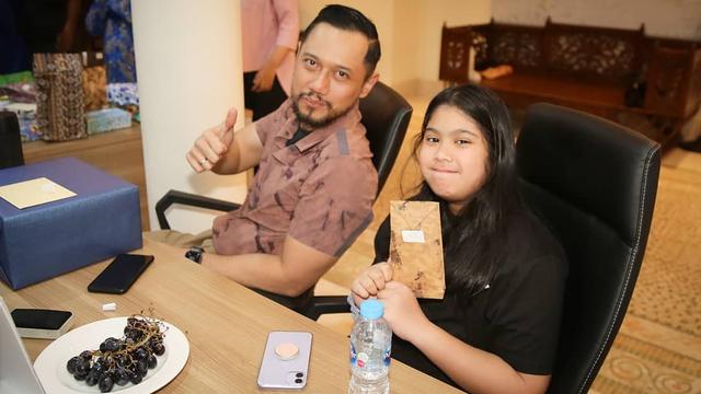 7 Potret Terbaru AHY, Brewoknya Makin Tebal dan Maskulin