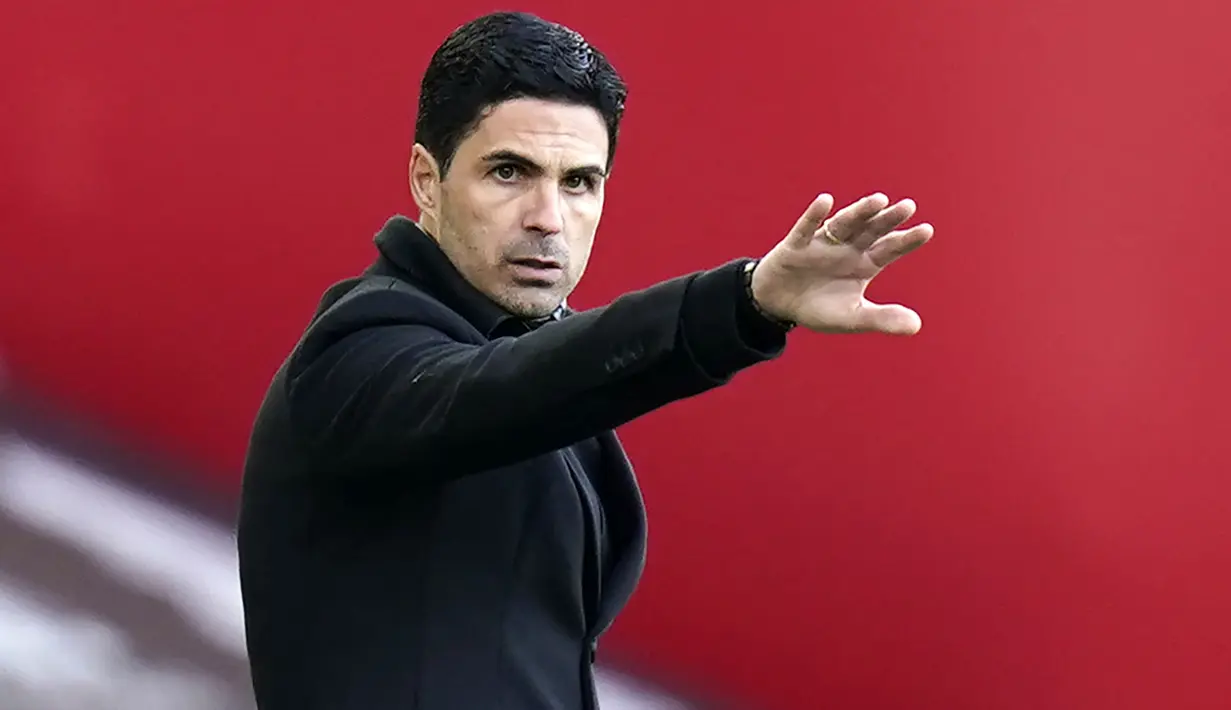 Perjalanan Mikel Arteta saat melatih Arsenal di musim ini bisa mengalami pasang surut. Sempat terpuruk di awal musim, Arteta akhirnya menemukan formula terbaiknya untuk membalikkan keadaan. Terbukti, saat ini The Gunners berhasil menempati peringkat ke-4 klasemen Liga Inggris. (AFP/Pool/Tim Keeton)