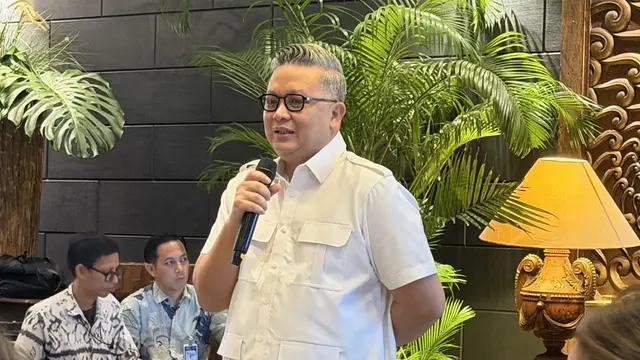 Direktur Operations PT Bank Rakyat Indonesia (Persero) Tbk (BRI) Hakim Putratama, dalam acara Iftar Sahabat Pers BRI, di Jakarta, Selasa (10/3/2026).